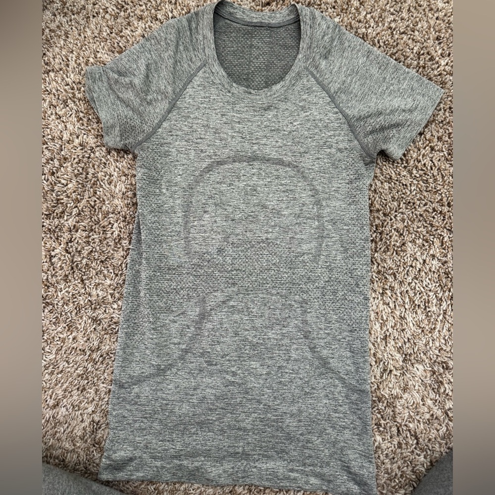 Lululemon Swiftly Tech Short Sleeve